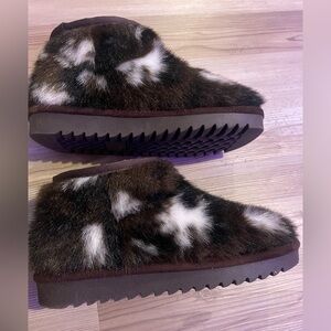 Steve Madden Brown and White Fur Moccasins